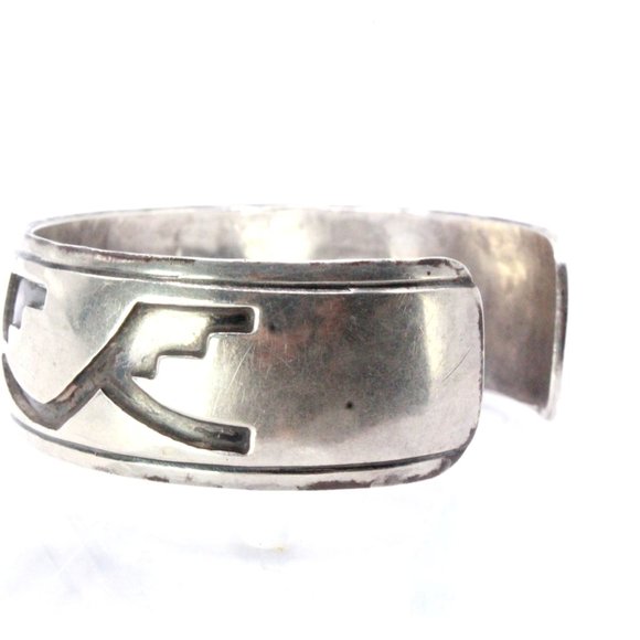 Vintage Sterling Silver Hopi Native American Overlay Cuff Bracelet - Picture 10 of 11